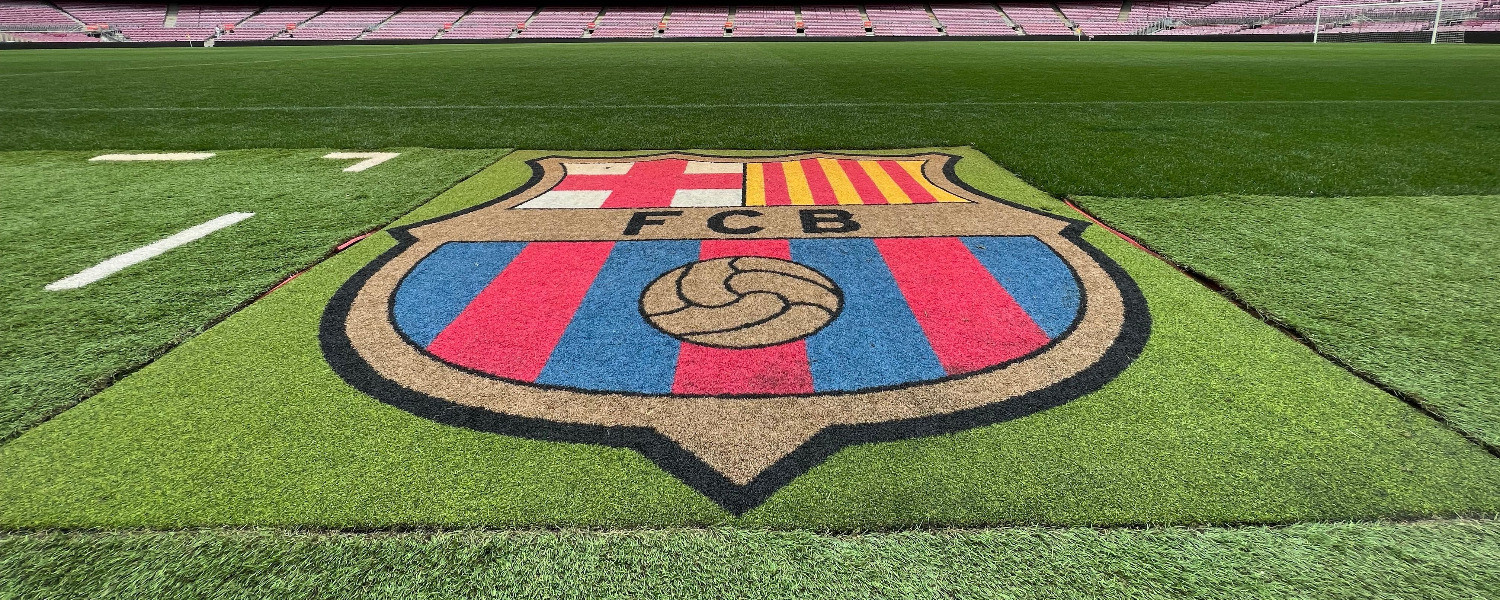 Bernal: El precio de la salida del Barça y su relación con Hansi Flick